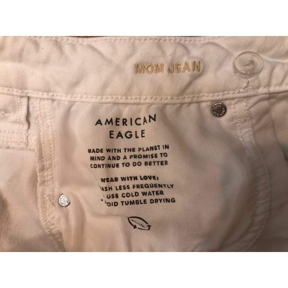 American Eagle Outfitters Stretch Mom Jean White Size 8 Regular - Picture 10 of 11